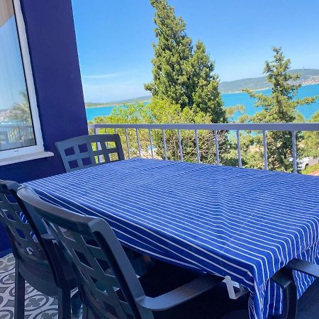 Lacivert Hotel Айвалик Екстер'єр фото